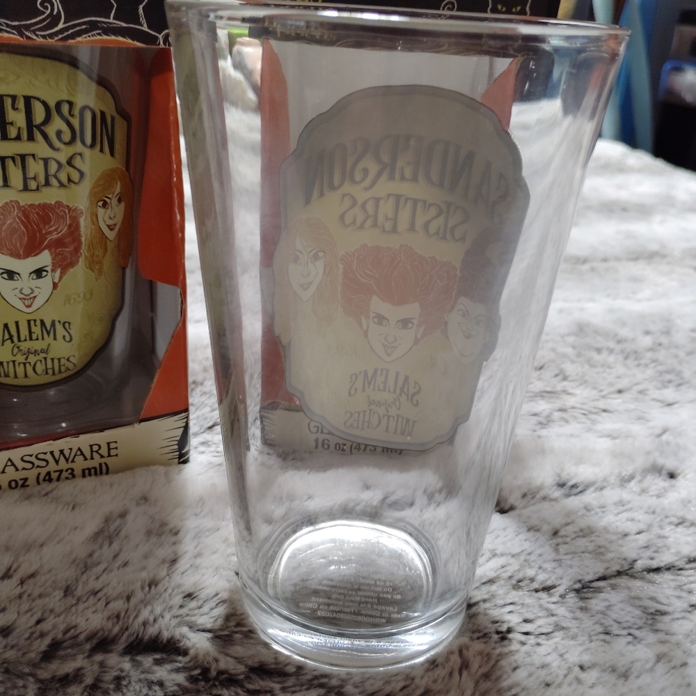 Disney Hocus-pocus Set Glassware - Picture 7 of 7